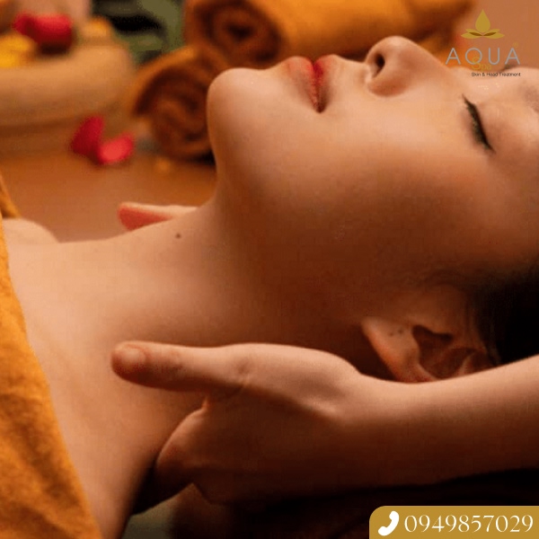 AQUA SPA Hot Stone Therapy